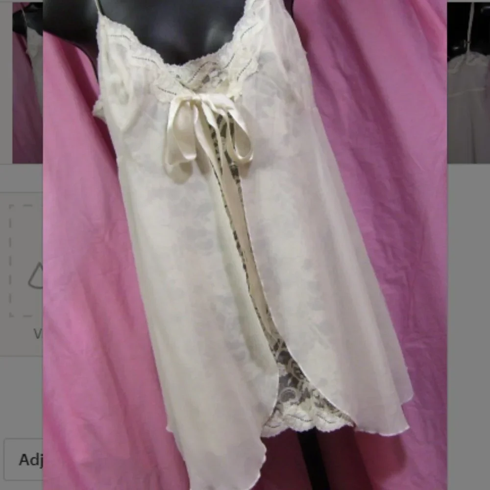 Victoria's Secret Sexy Off White Chiffon Lace Nightgown  Size S NWOT